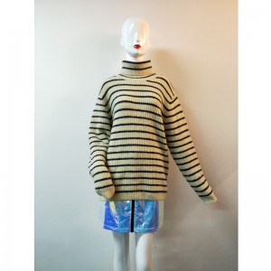 SWEATER แถบสีเขียวและน้ำเงิน RLWS0101F